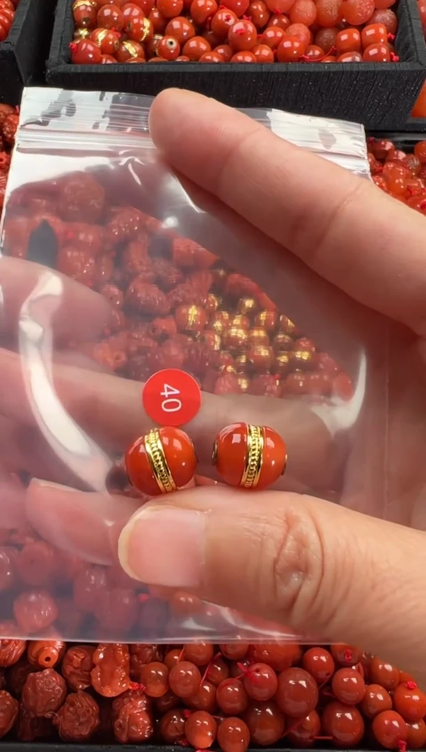 【闪购商品】南红玛瑙颈饰未镶嵌1