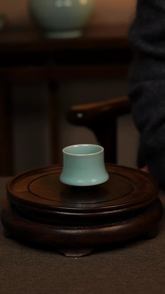 瓷片仿古天青全手工聚财杯40ml 微瑕 不带礼盒