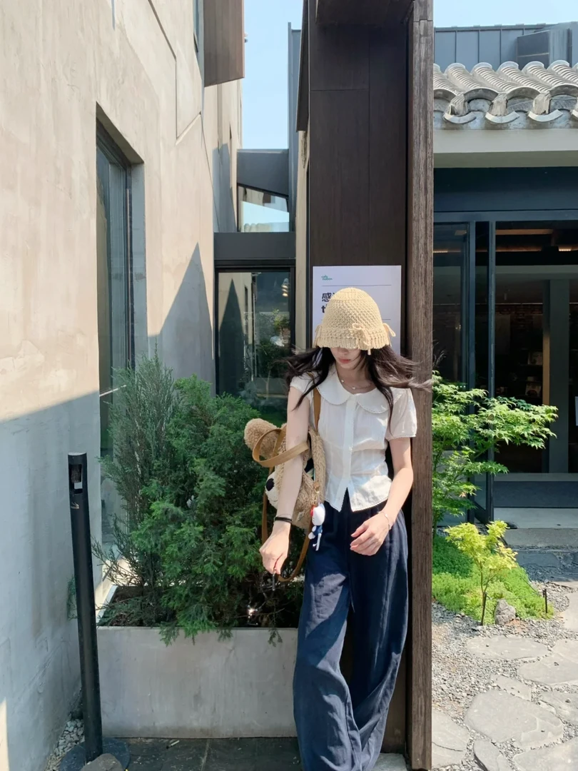 2025夏季新款法式娃娃领白色衬衫上衣搭配百搭休闲裤显瘦两件套女