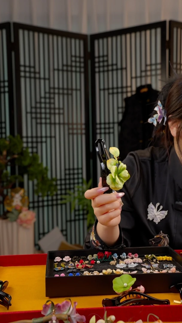 刺绣非遗苏绣绒花