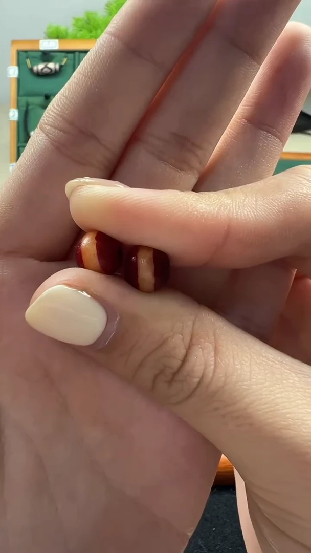 玛瑙/玉髓（覆膜）颈饰未镶嵌51.（微瑕随机发货）