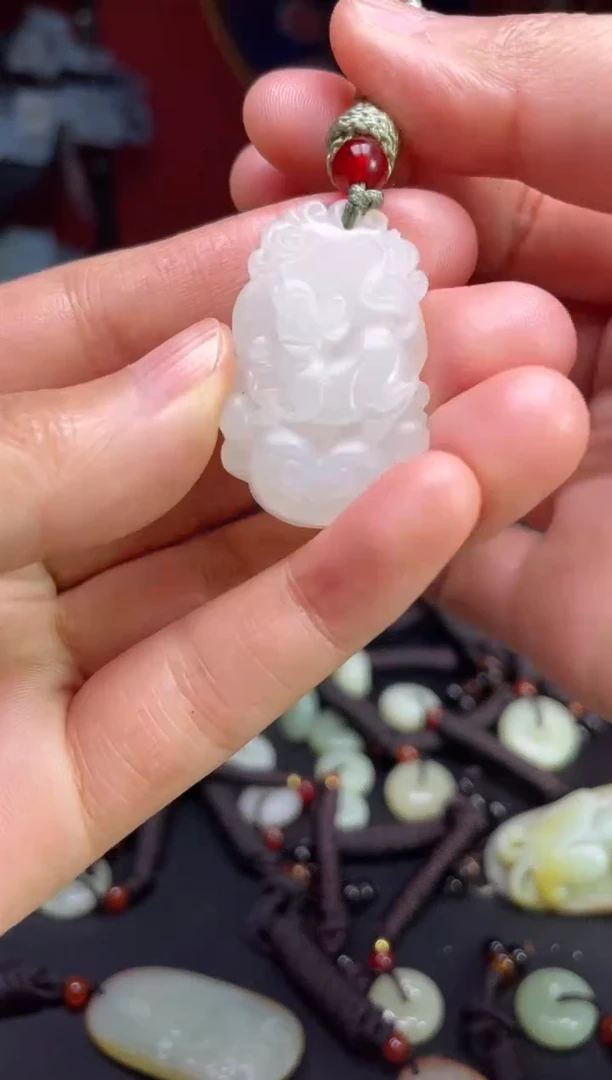 颈饰未镶嵌和田玉123