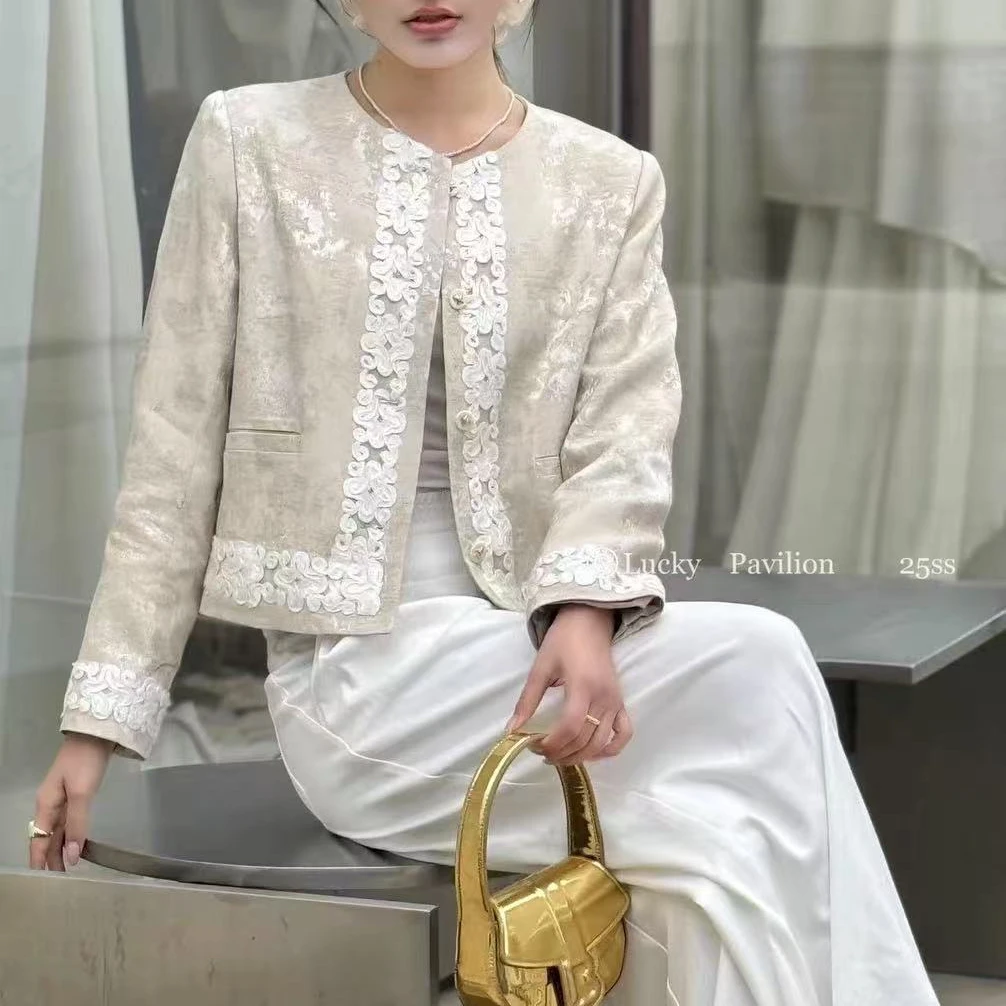 2025春季国风圆领单排扣外套1034