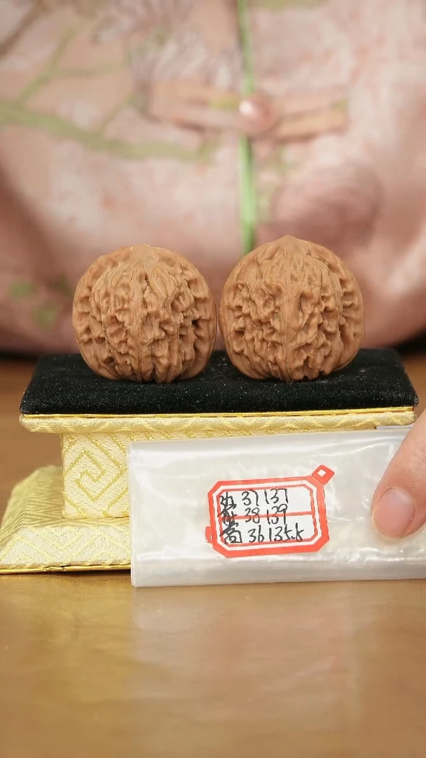 把件文玩核桃平谷四座楼