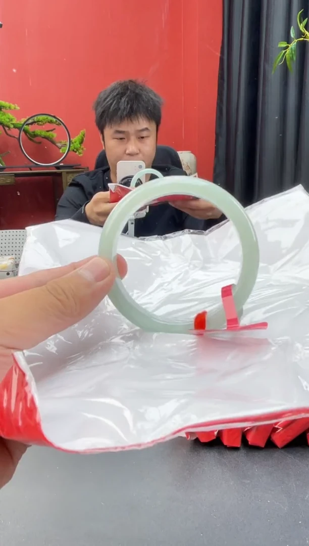 未镶嵌手镯翡翠6