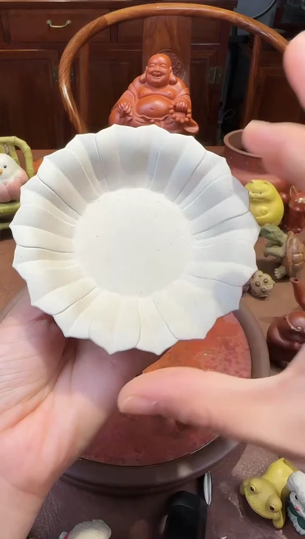 紫砂茶宠白段莲花壶承