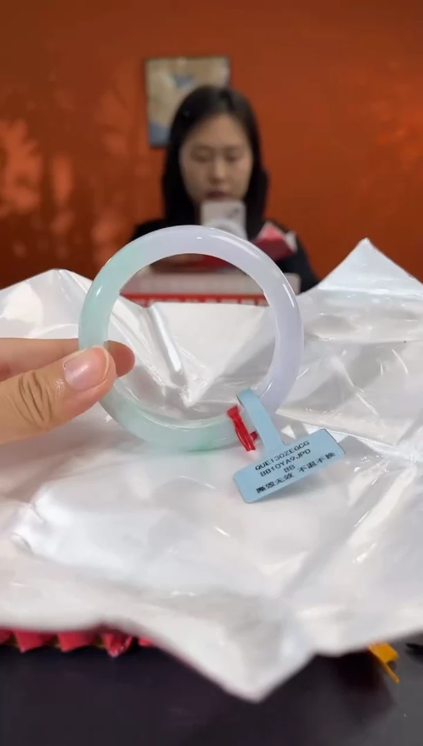未镶嵌手镯翡翠2     54