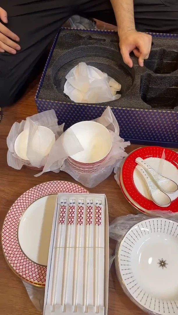 杯鸿辉家品牌瓷器，京东包邮！
