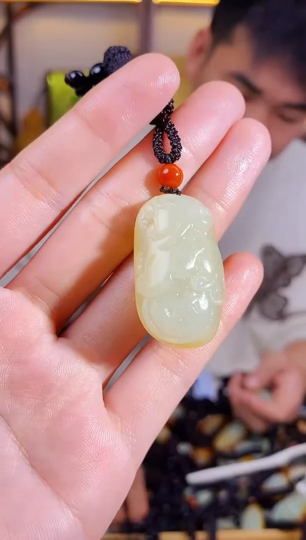 【闪购商品】和田玉颈饰未镶嵌1