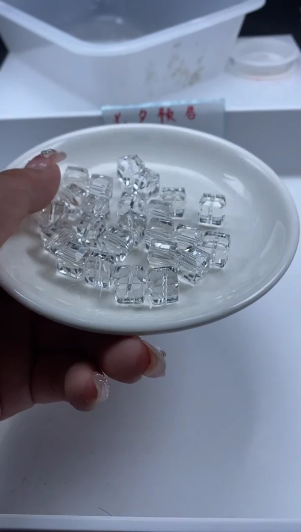 未镶嵌颈饰水晶w2175白水晶方块10mm*10颗