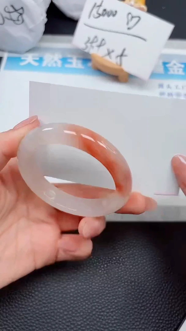 【闪购商品】石英质玉手镯未镶嵌314