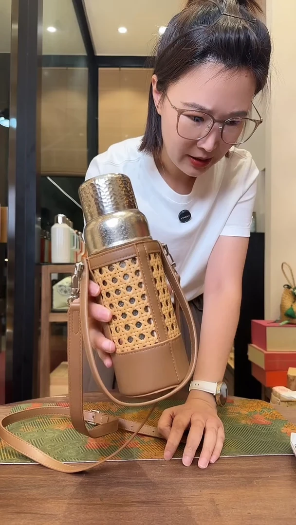 纯钛600ml本色银+编织杯套