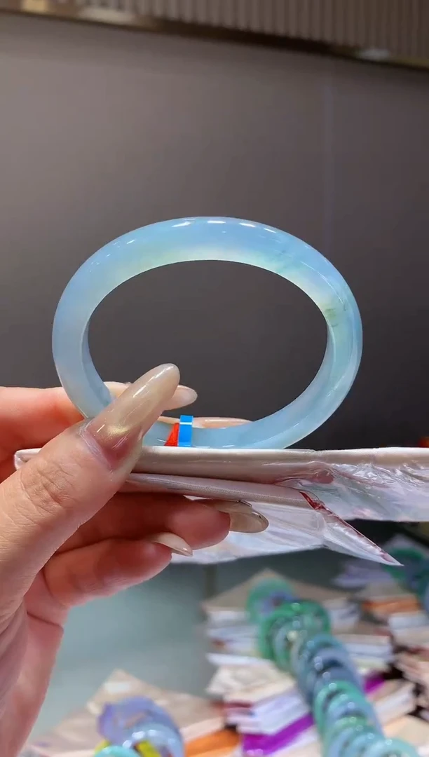 未镶嵌手镯翡翠-F94-贵妃57.3