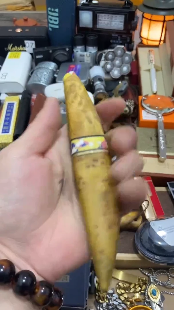 瓷片闪购商品 如图所示