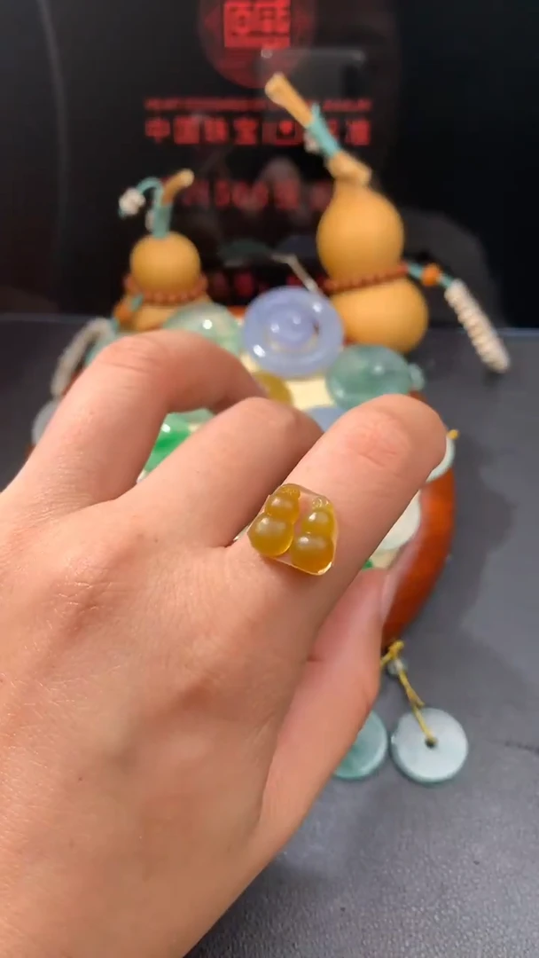 未镶嵌定制翡翠