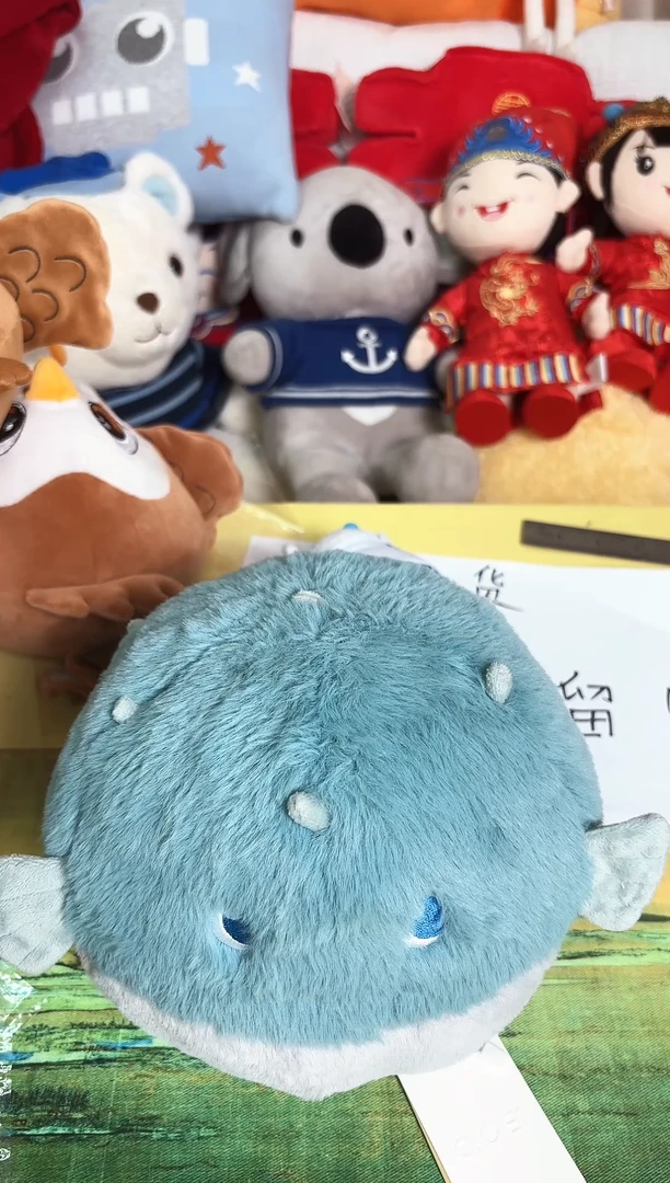 毛绒毛绒玩具小公仔