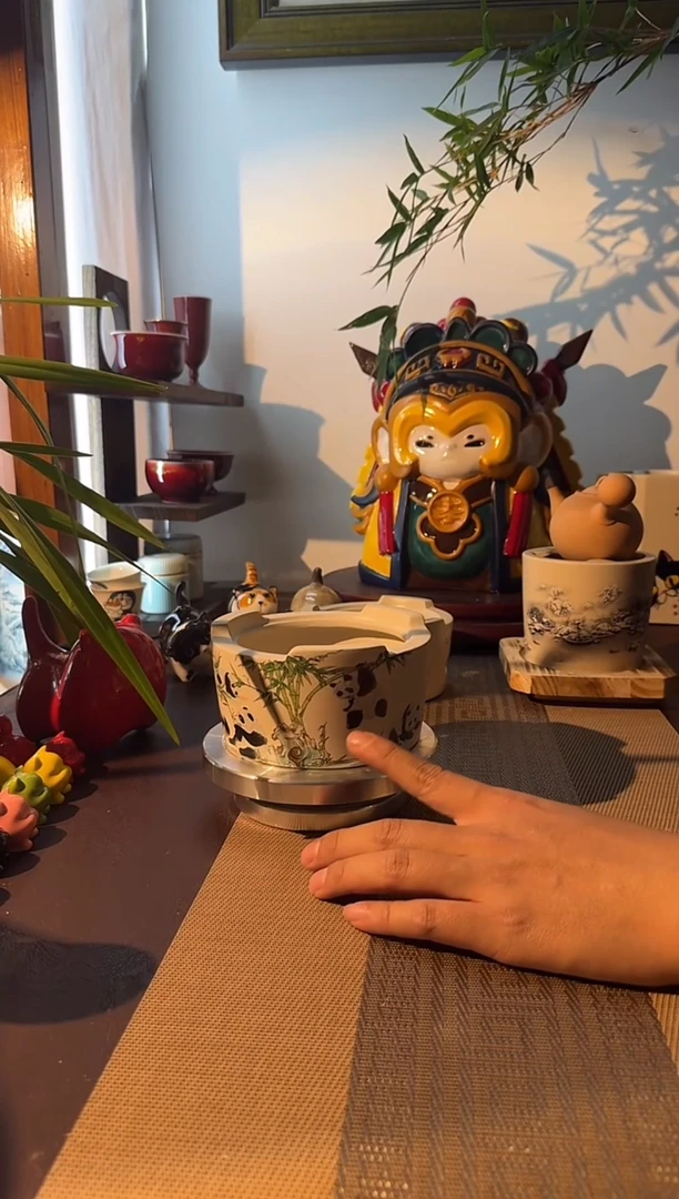 瓷五只大熊猫 耐火泥料 高温不炸裂