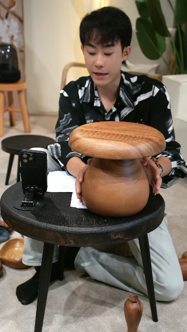 木蘑菇凳尺寸：直径17高24cm