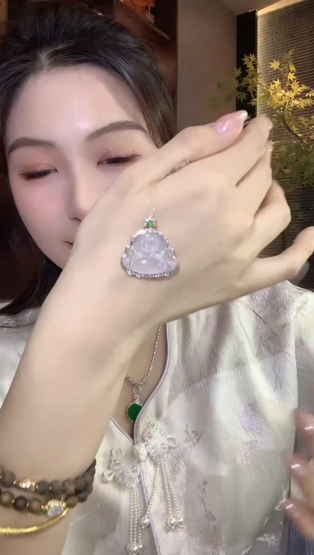 吊坠(不含链)18K金镶嵌翡翠A17