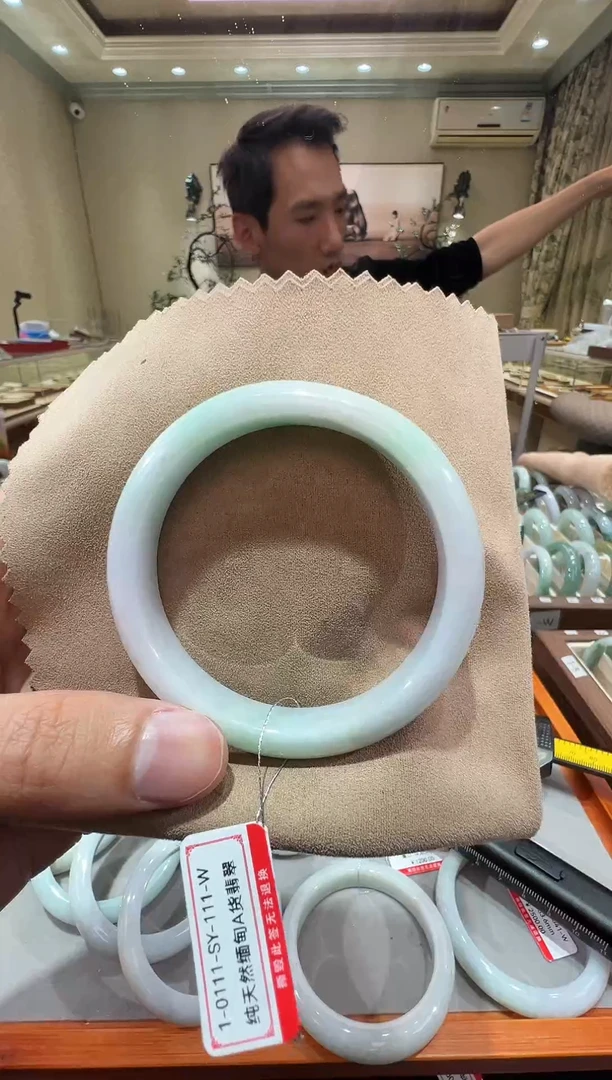 纯天然缅甸A货翡翠手镯56-57mm-1-111号
