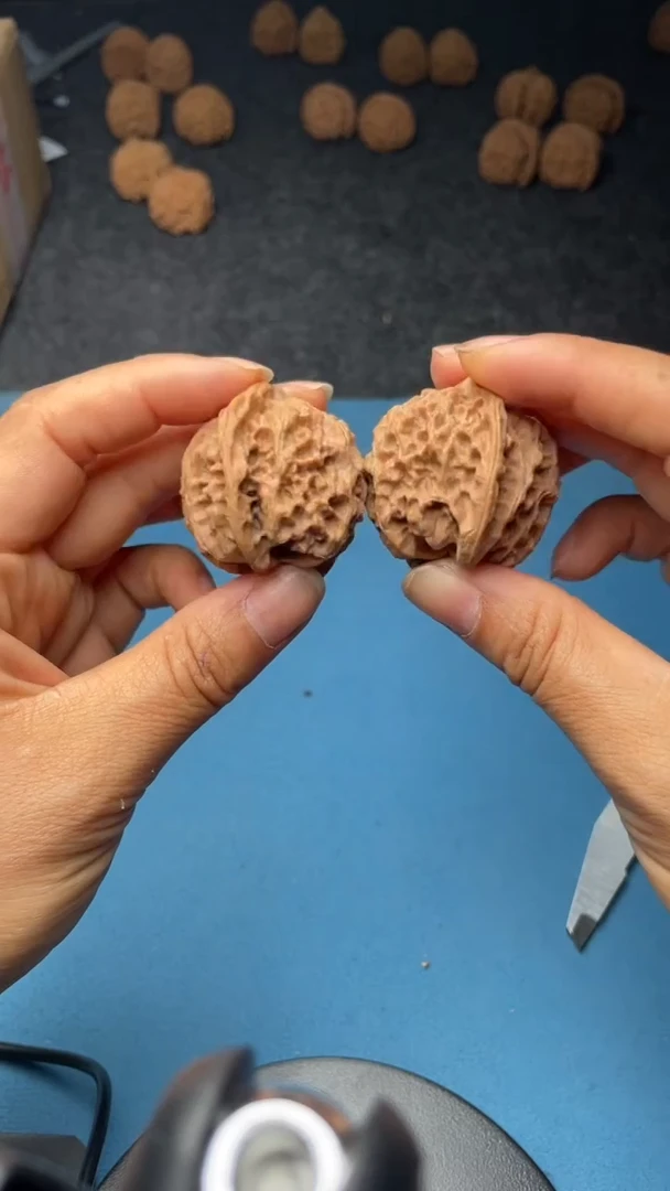 桃核吊坠w137  苹果园 38尺