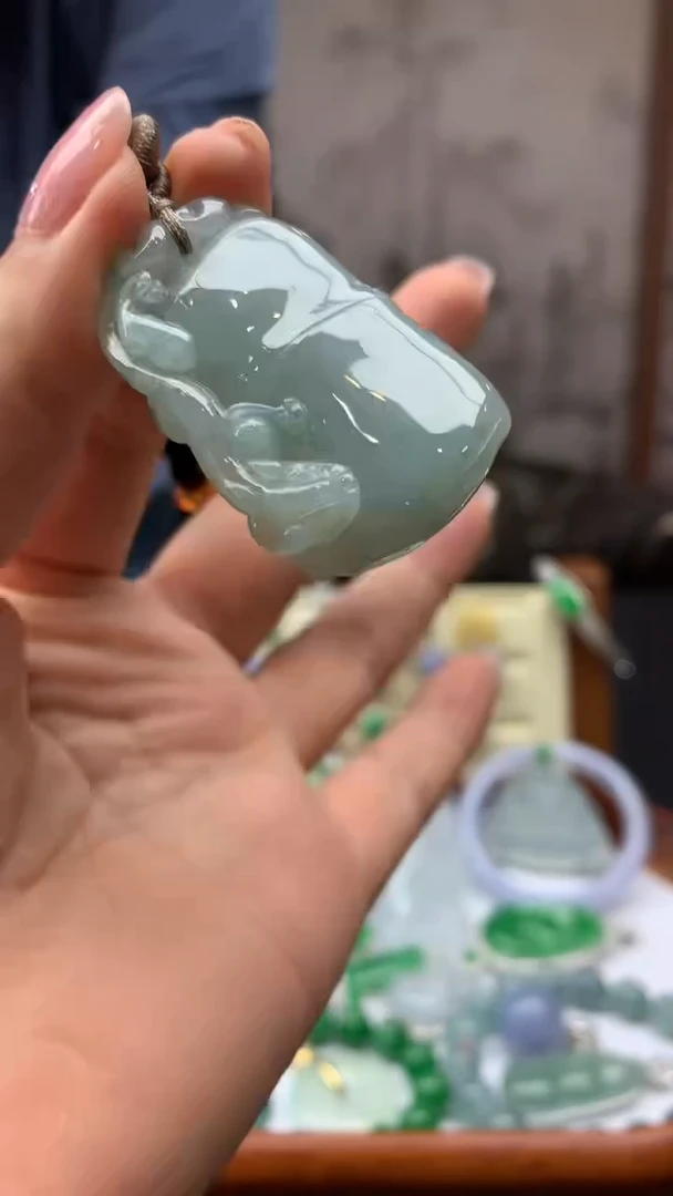 【闪购商品】翡翠颈饰未镶嵌6-天然翡翠