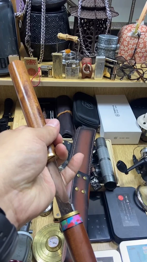 瓷片闪购商品  如图所示