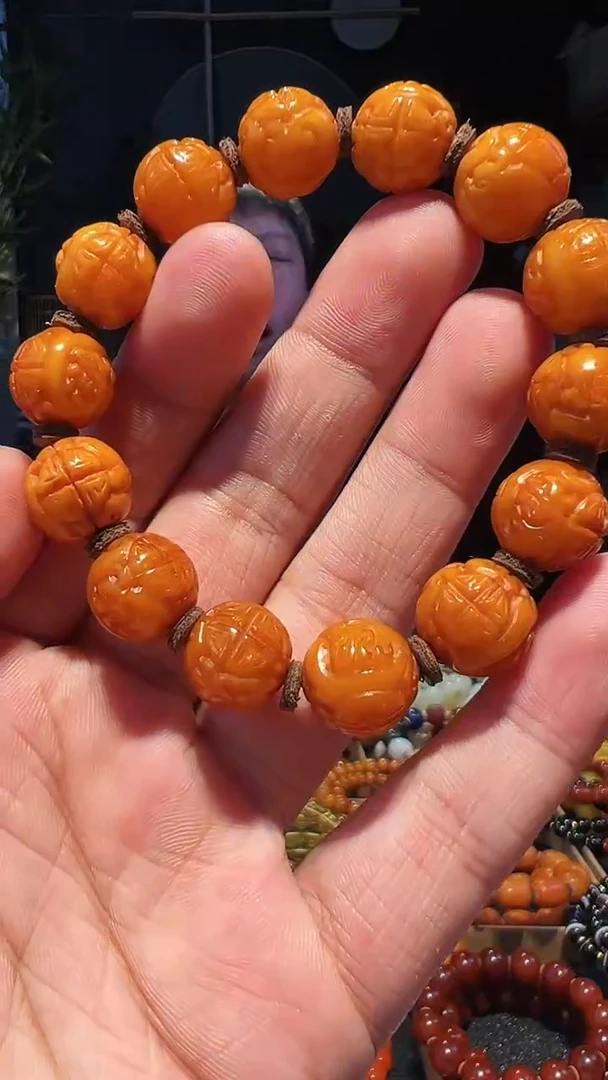 【闪购商品】蜜蜡手串未镶嵌老蜡单圈14左右