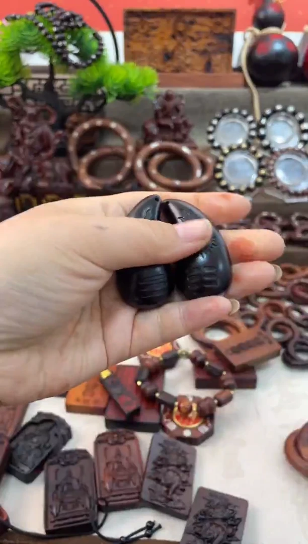 木枣木玉化日月讳5公分圣杯+说明书