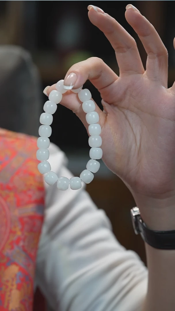 未镶嵌手串和田玉卡10