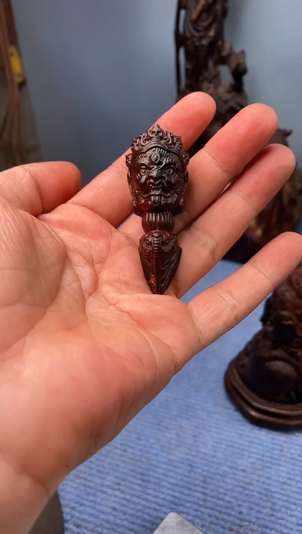 檀香紫檀（小叶紫檀）子*降魔杵带瑕疵