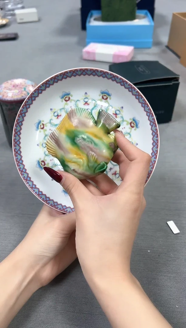 【闪购商品】瓷片新号开播不计成本欢迎点菜！