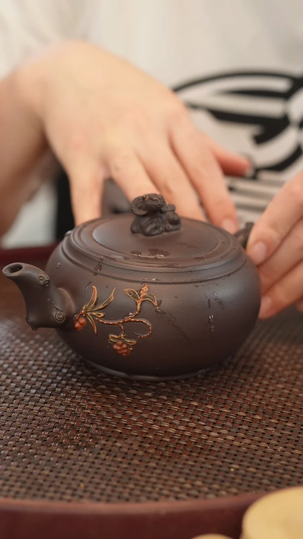 茶壶紫砂原矿手工制作