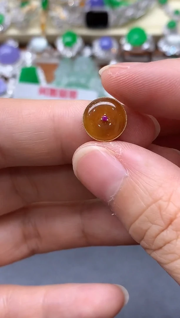 颈饰18K金镶嵌翡翠109-中国好珍宝