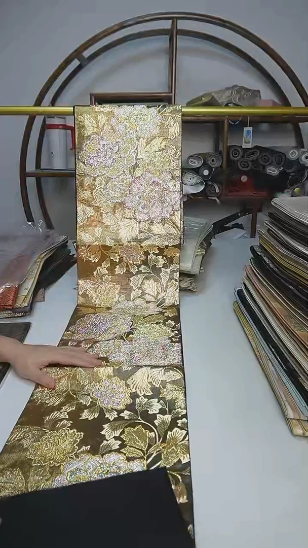 织绣41西阵织两通牡丹