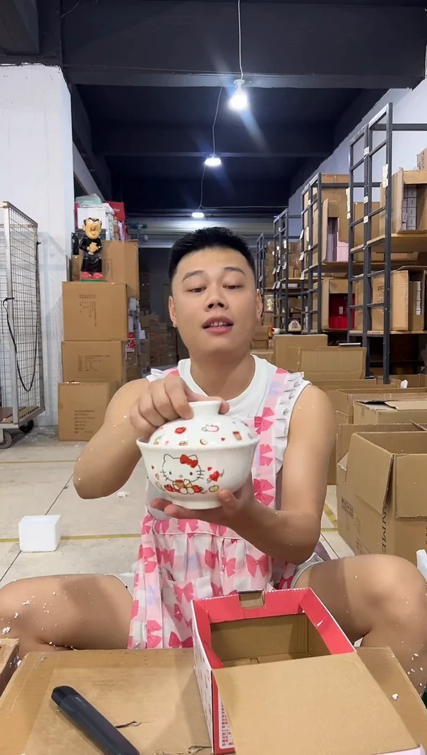 瓷片原盒kt猫带盖泡面碗