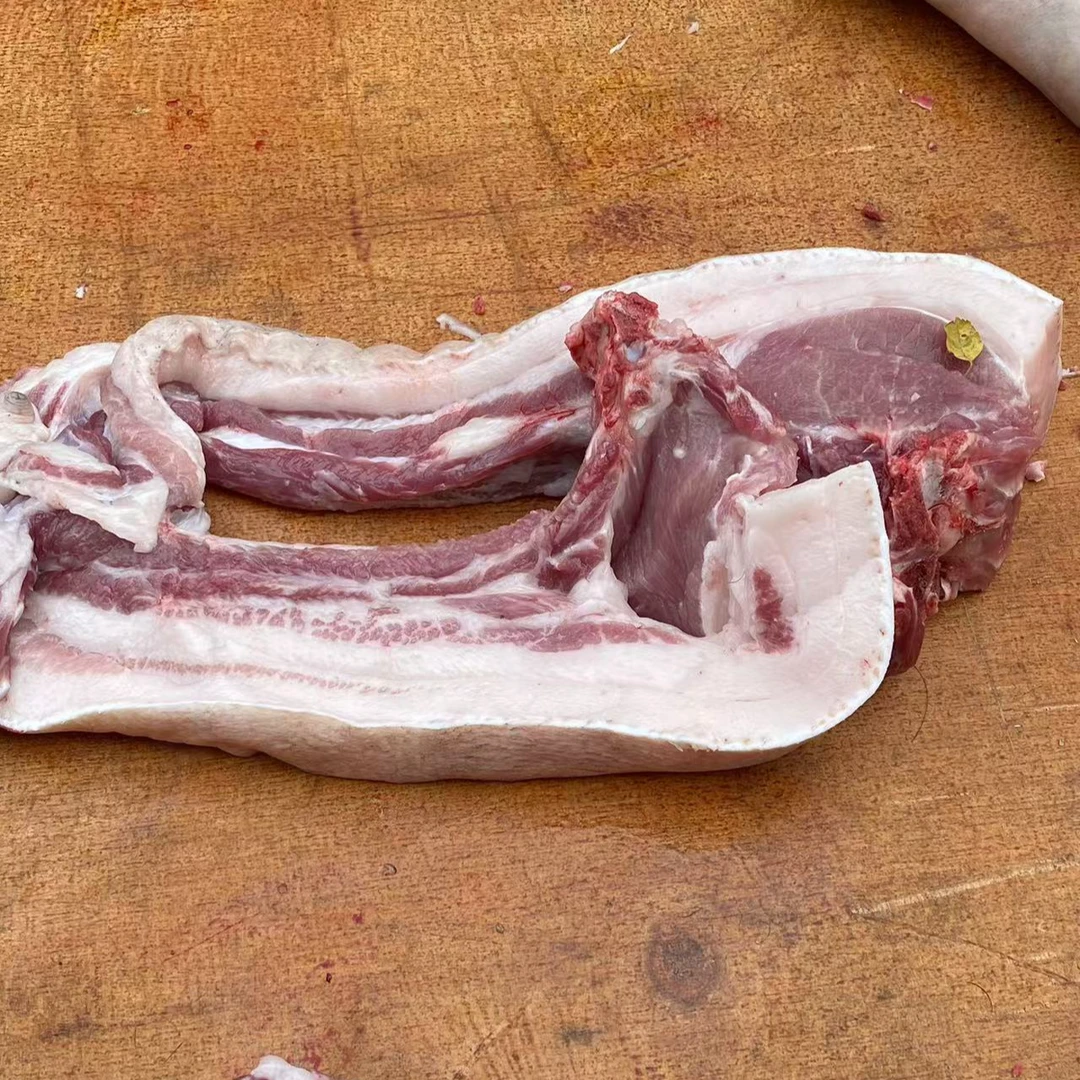 尾骨土黑猪肉 农户散养