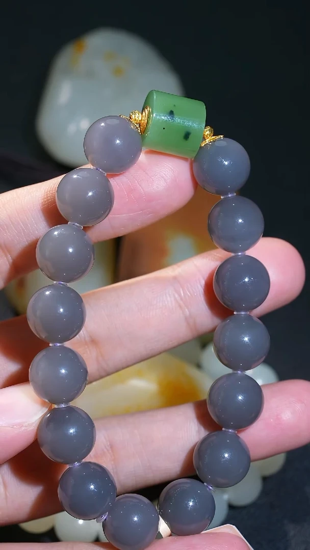 未镶嵌手串和田玉48