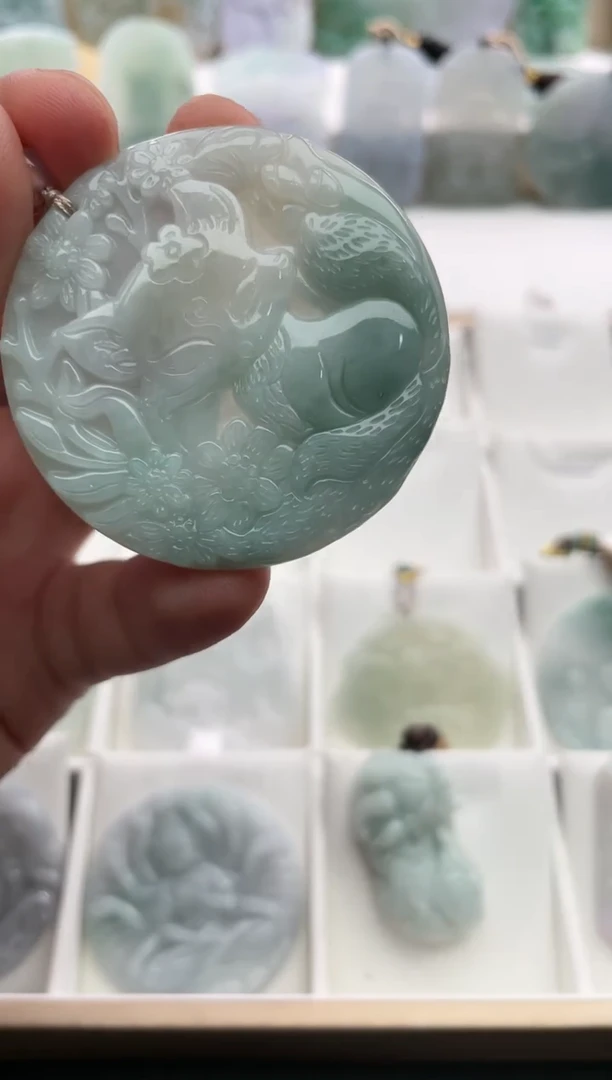 【闪购商品】翡翠颈饰未镶嵌..../3/7/ 34