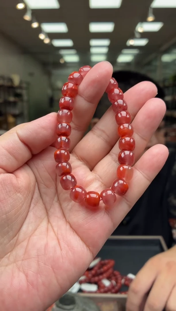 手串未镶嵌南红玛瑙单圈手串一条约9mm多样性发货