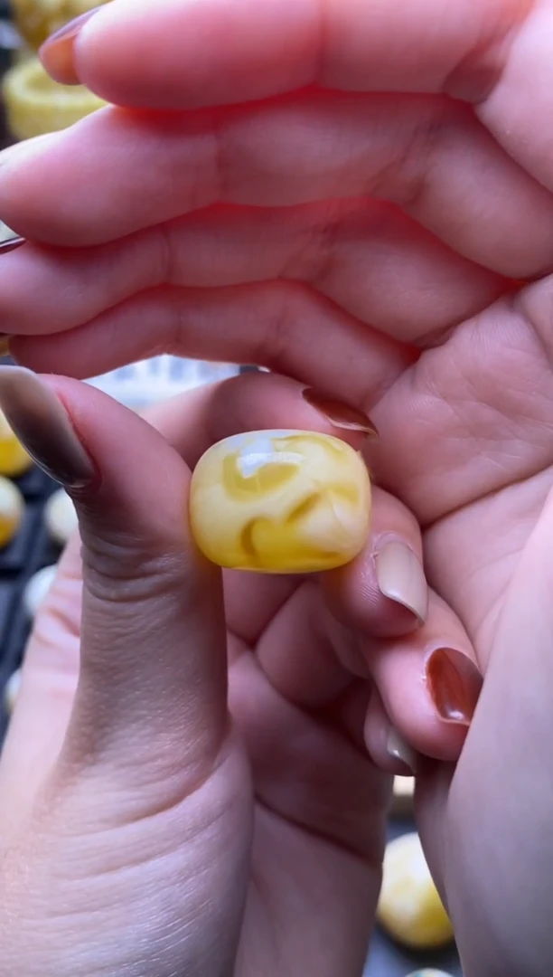 【闪购商品】琥珀裸石未镶嵌大小姐珠宝严选72