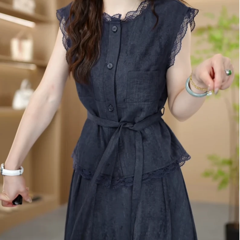 夏季新款时尚气质显瘦修身收腰法式两件套套装