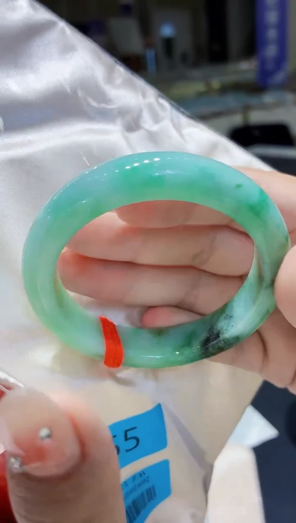 未镶嵌手镯翡翠翡翠手镯55