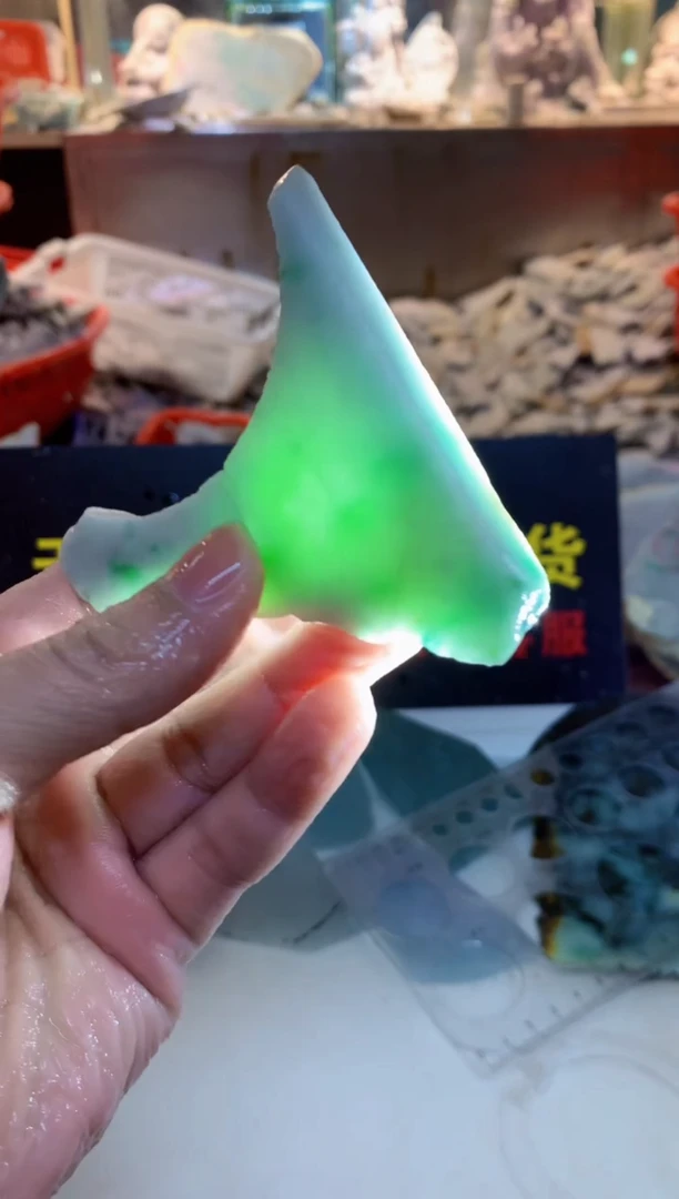 颈饰未镶嵌翡翠0朗0翡翠珠宝80