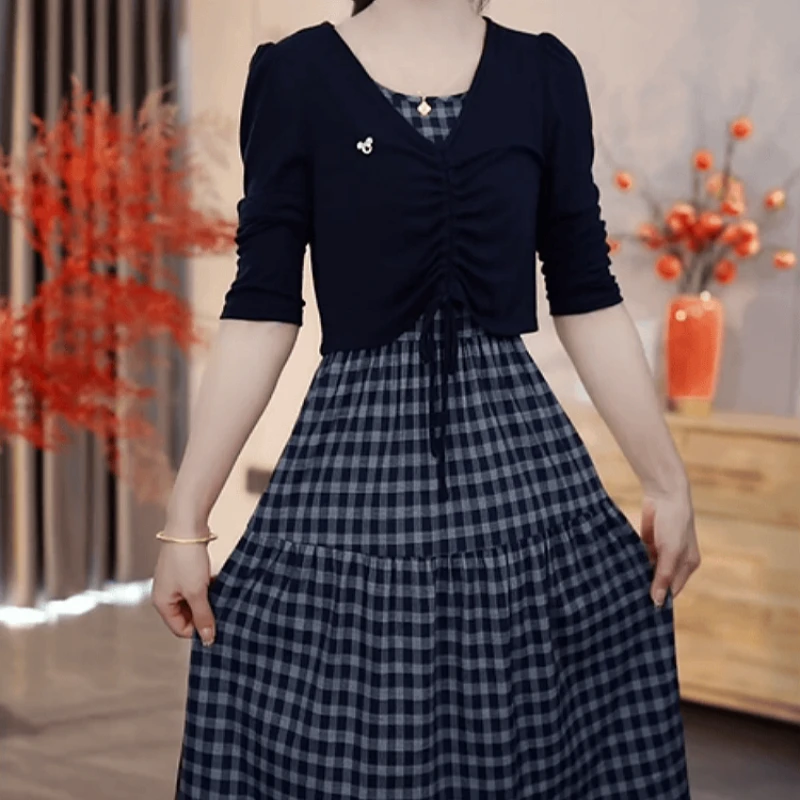 A422【罩衫+连衣裙】2025早秋新款时尚气质减龄格纹连衣裙两件套