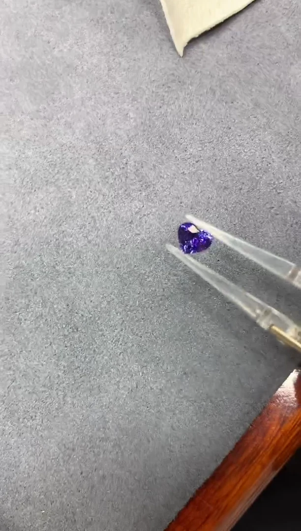 裸石蓝宝石1.13ct CGTL21600