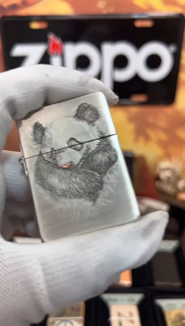 铜不***案HX微瑕1935熊猫