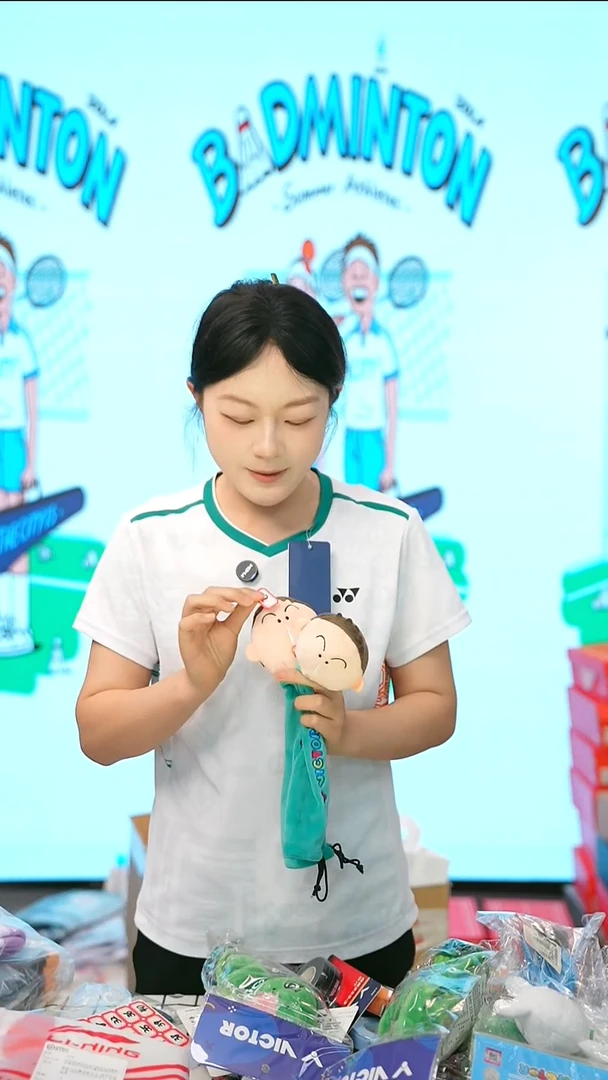 2号衣服清仓不退不换！