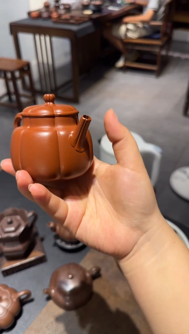 茶壶紫砂正****?繁花 朱泥