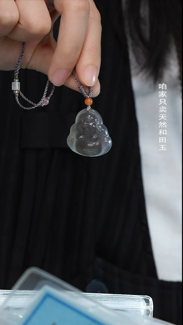颈饰未镶嵌和田玉大佛公